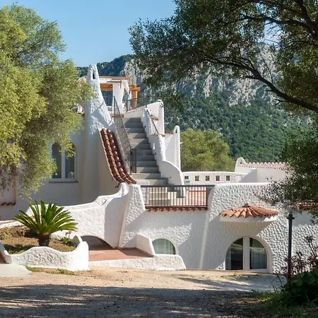 Cedrino 3*