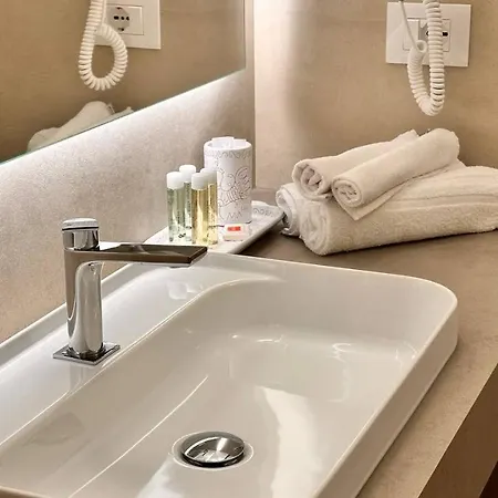 Cedrino 3*