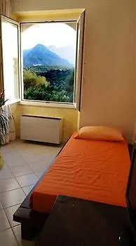 호텔 Cedrino 3*